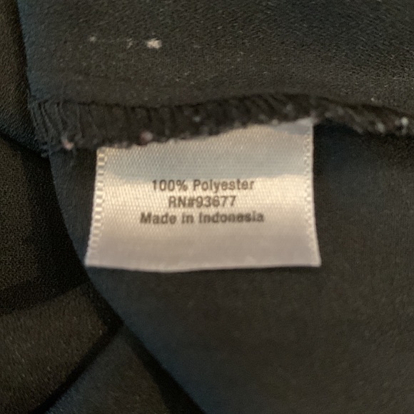 A.n.a semi sheer tunic, tank top, size extra large - Picture 6 of 6